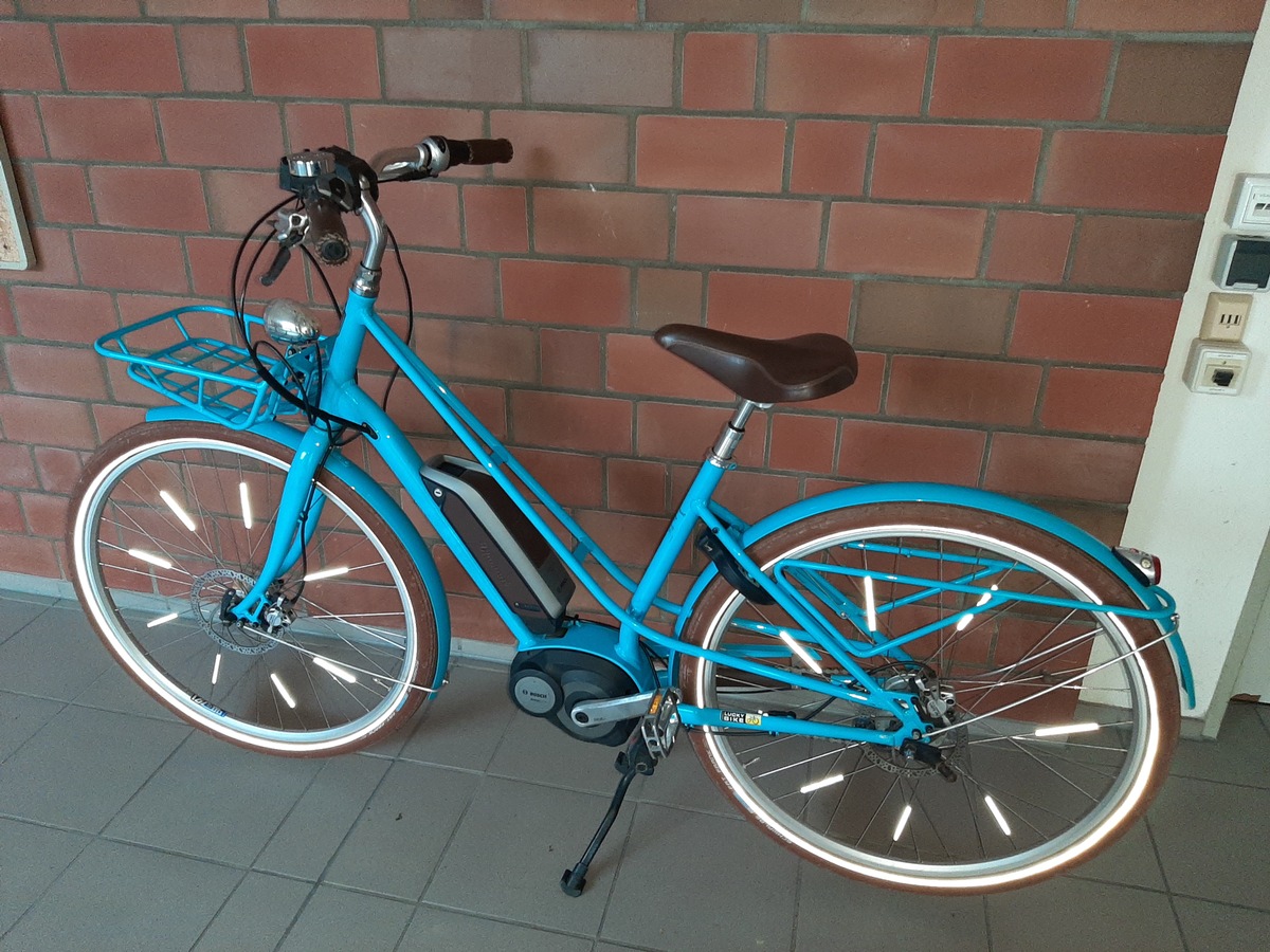 POL-BI: Himmelblaues E-Bike gefunden - Eigentümer gesucht