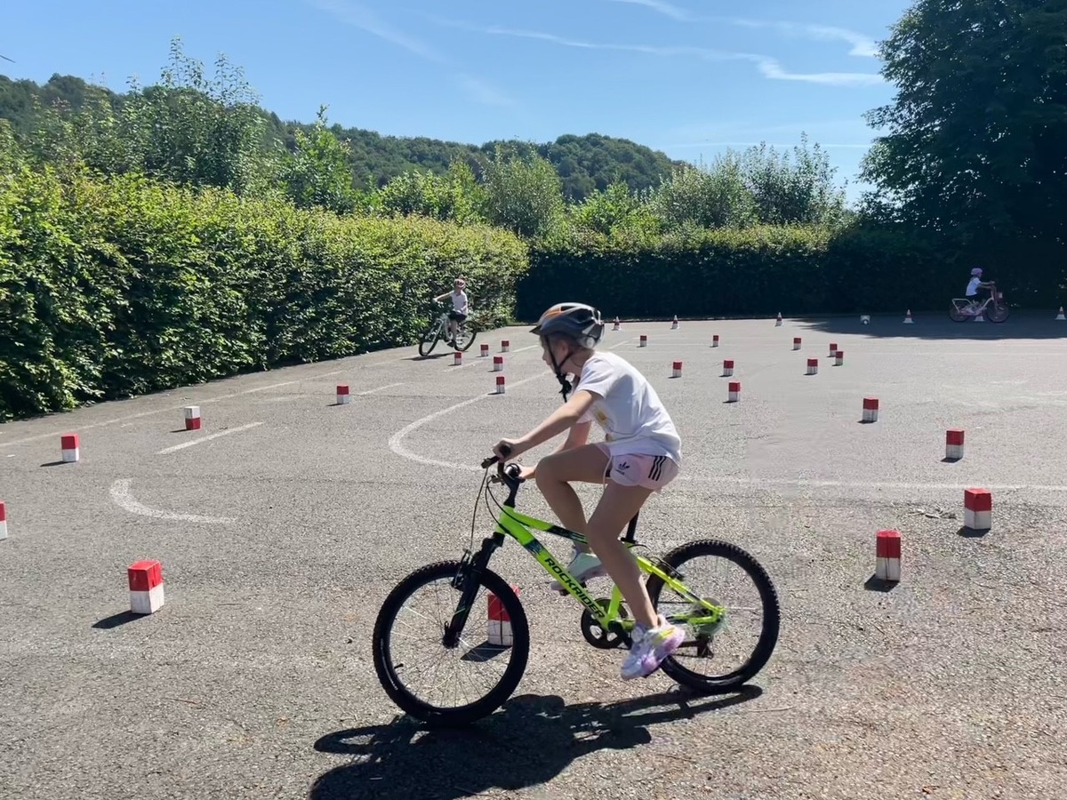 POL-PDTR: Fahrrad-Aktionstag an der Grundschule Hoppstädten-Weiersbach