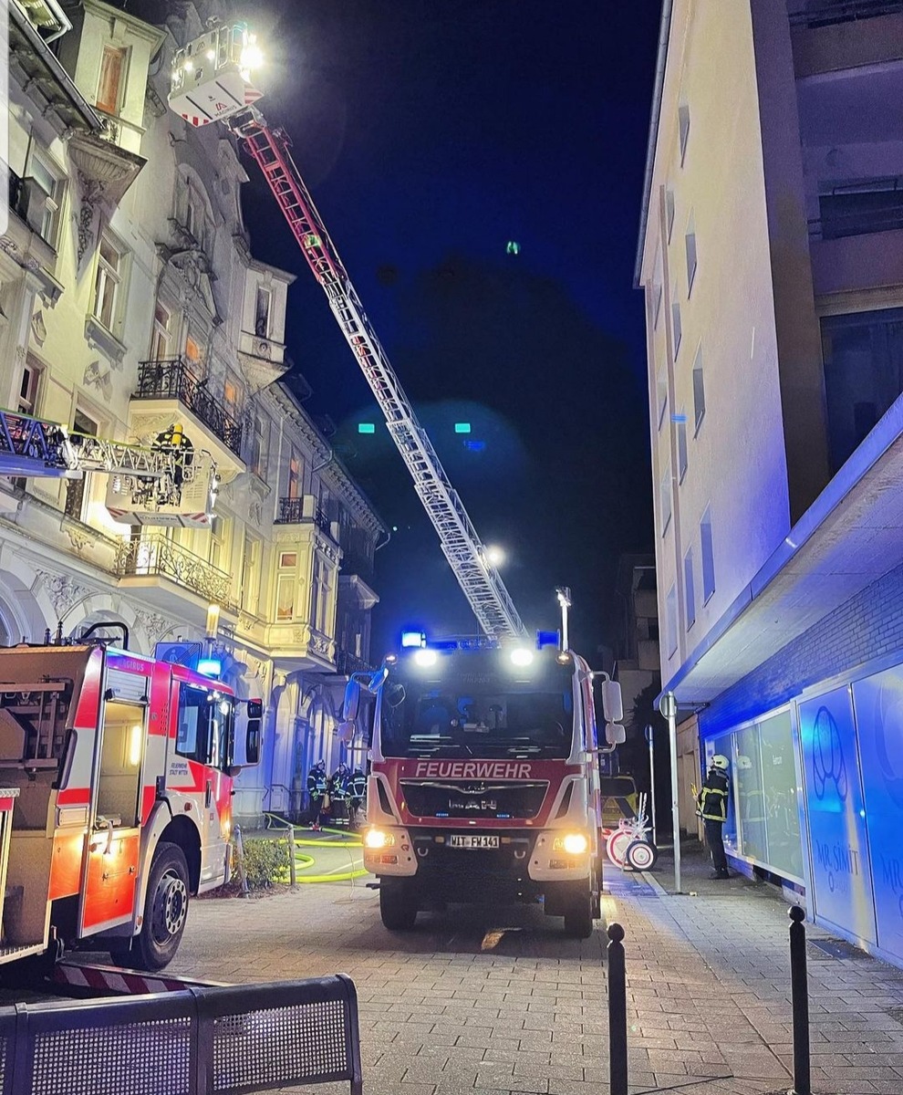 FW Witten: Brand in Seniorenresidenz, ein Bewohner verletzt