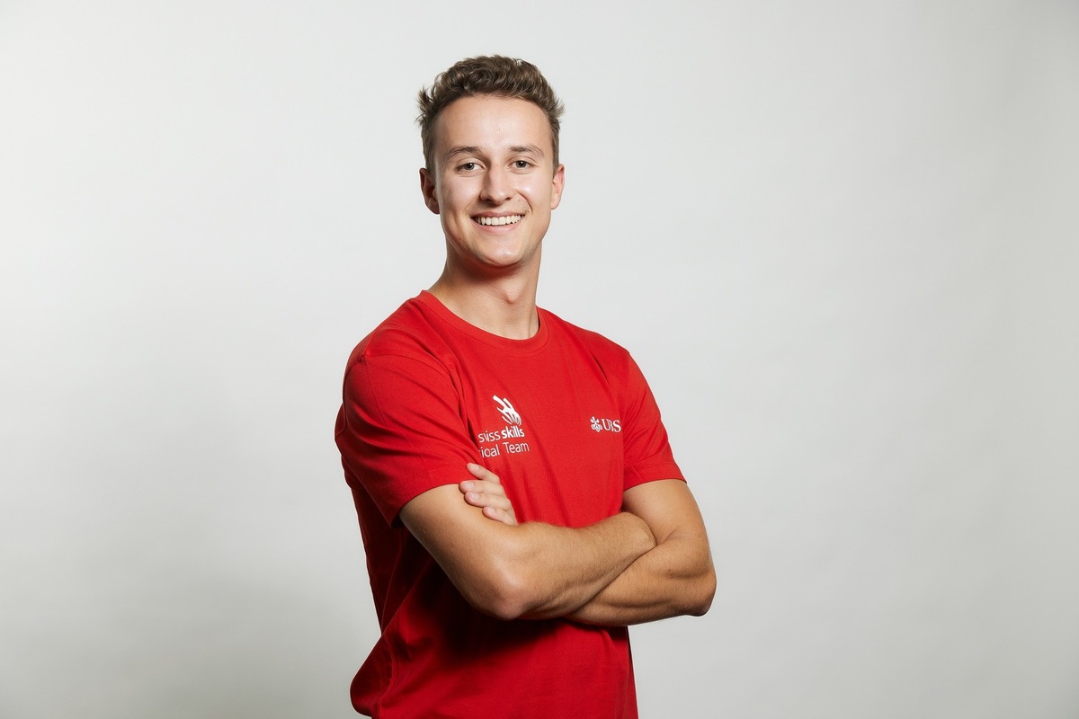 Sedruner Elektroinstallateur Yannick Flepp nimmt Kurs auf die WorldSkills 2022 in Shanghai