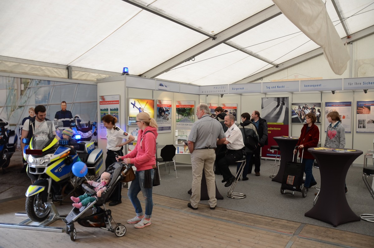 POL-STD: Stader Messe &quot;Lebenswelten&quot; - Polizei mit Infostand an neuem Platz dabei