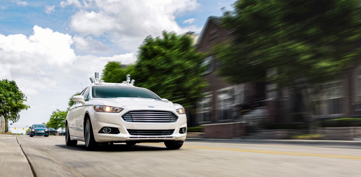 Ford baut Präsenz im Silicon Valley aus, um autonomes Fahrzeug für Mobilitätsdienstleister zu entwickeln (FOTO)