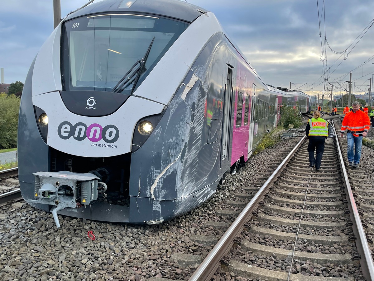 BPOL-H: Wolfsburg: Zug entgleist bei Rangierfahrt