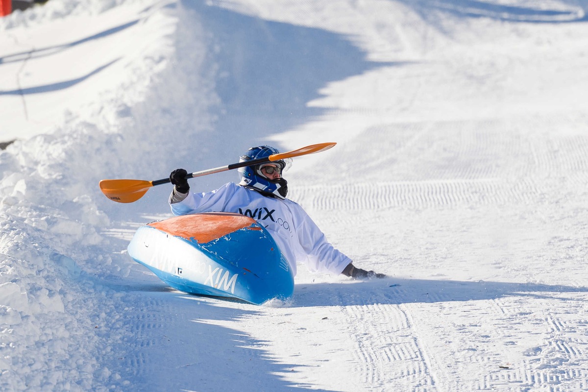 Überschlag im ersten Schnee-Kajak-Training für &quot;Die ProSieben Wintergames&quot; - Jasmin &quot;Blümchen&quot; Wagner: &quot;Es ist nicht kontrollierbar.&quot;