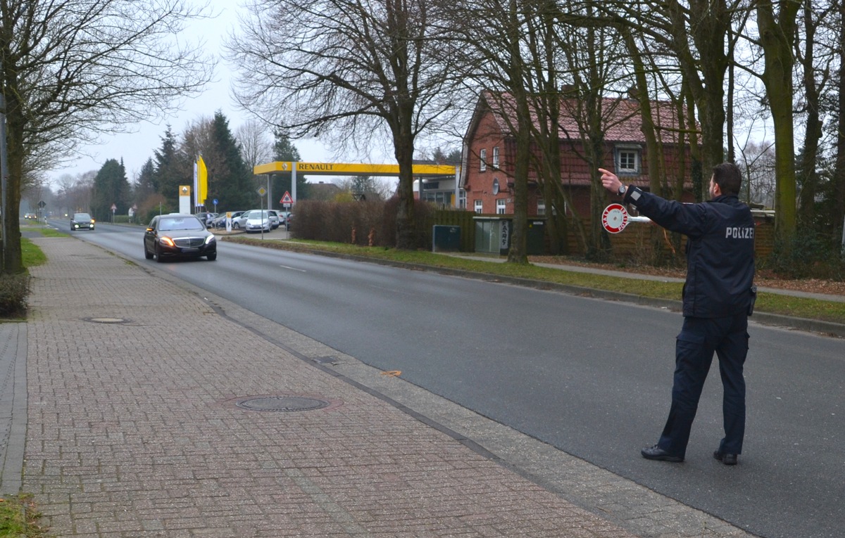 POL-AUR: Norden - 18 Verstöße bei stationären Verkehrskontrollen