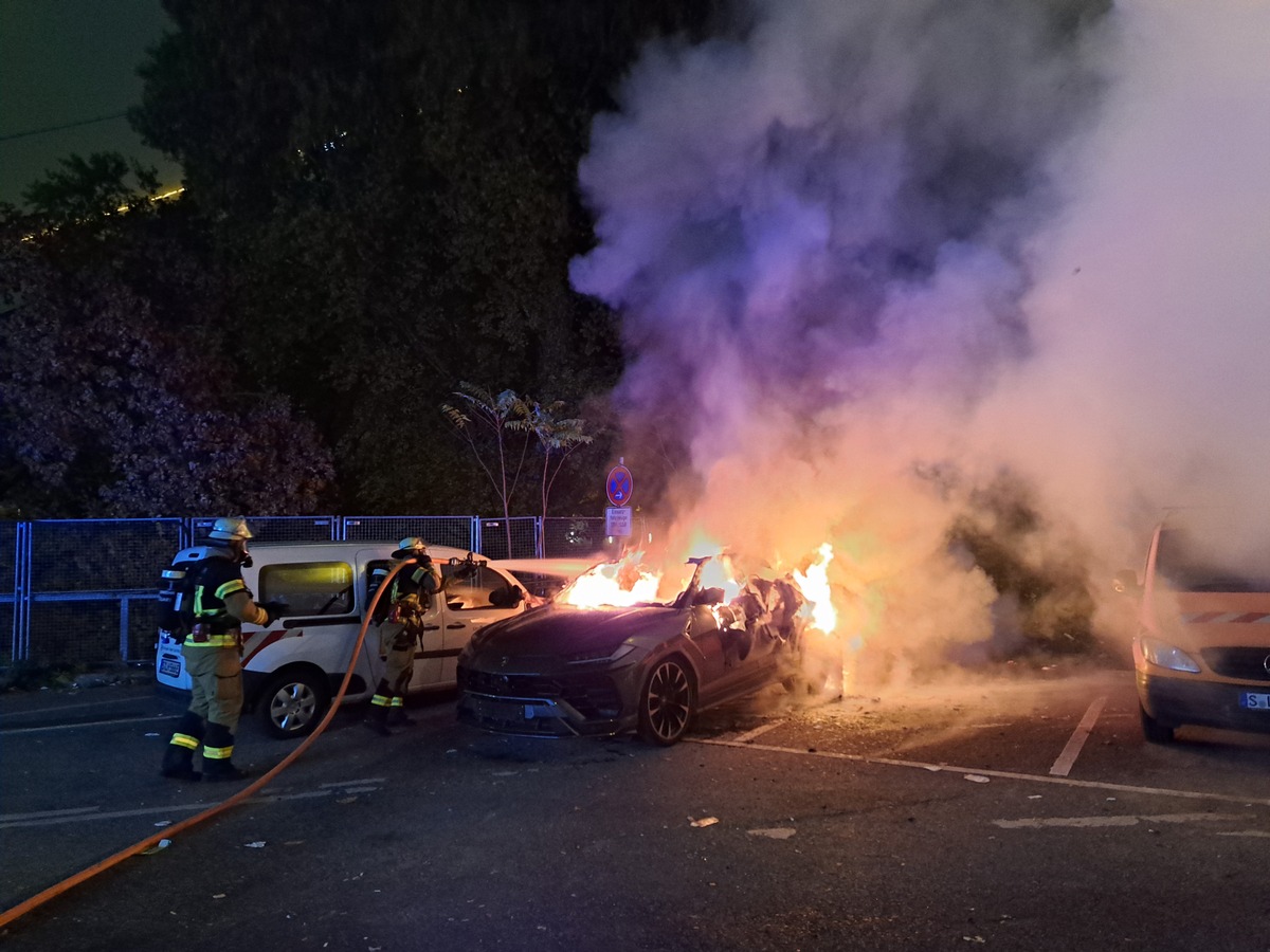 FW Stuttgart: PKW-Brand am Hauptbahnhof