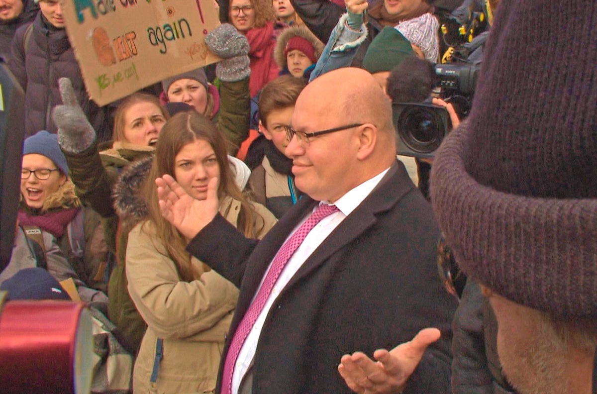 Die Notregierung - Ungeliebte Koalition / Film des preisgekrönten Autors Stephan Lamby am Montag, 2. Dezember 2019, 20:15 Uhr im Ersten