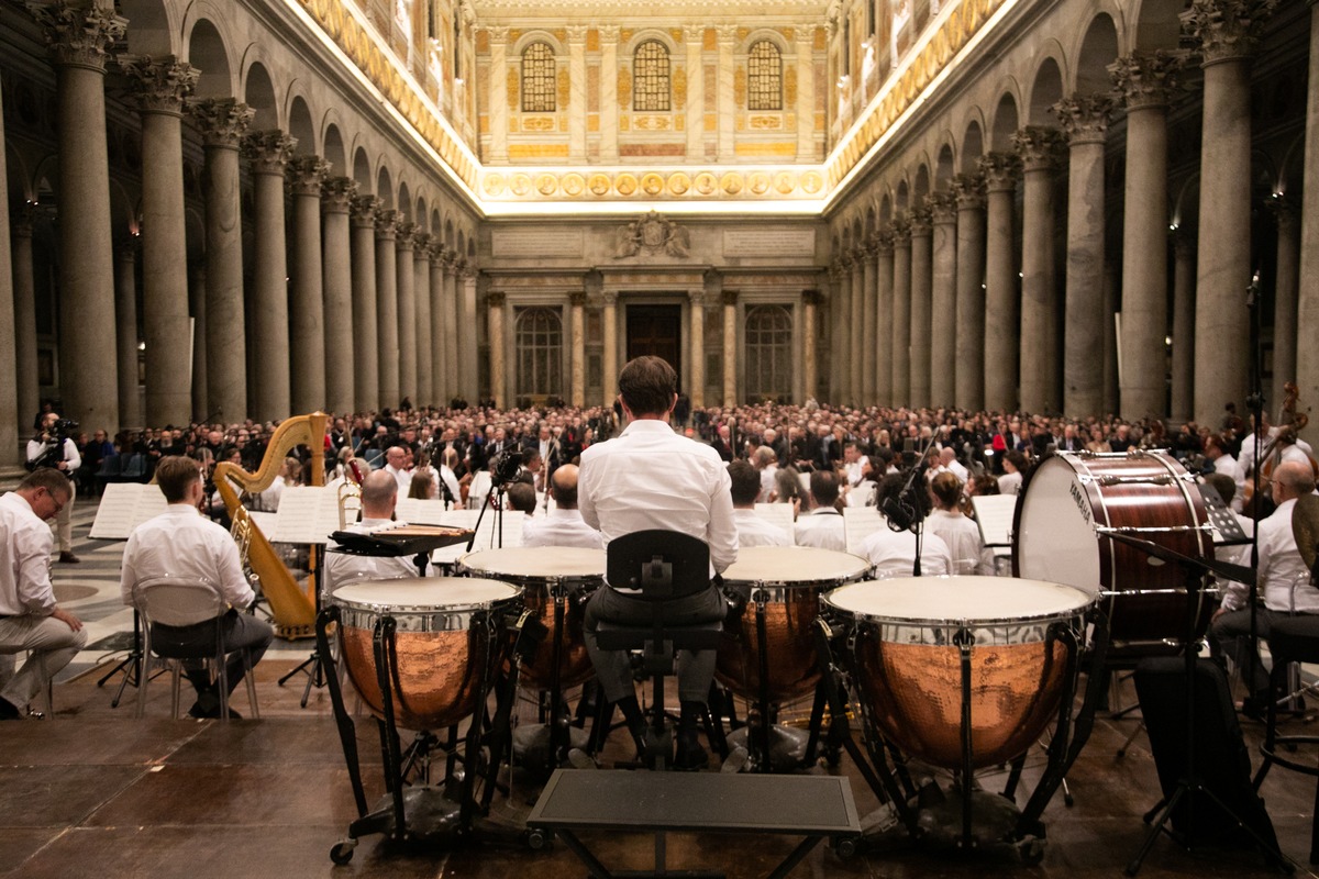 Schweizer Musik-„Nati“: Swiss National Orchestra begeisterte Publikum im Vatikan