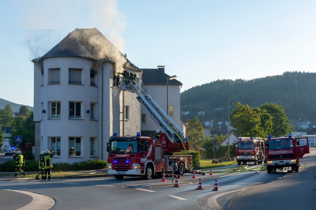 FW-OE: Feuer in Wohn- und Tagesstätte