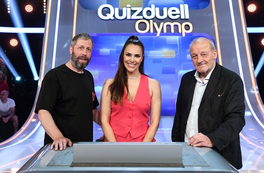 „Wilsberg“-Stars gegen den Olymp: Oliver Korittke und Leonard Lansink bei Esther Sedlaczek / „Quizduell-Olymp“ am Freitag, 8. September, 18:50 Uhr im Ersten