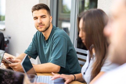 Hochschulen müssen Werbung machen. Die wenigsten wissen wie. / Die Studierendenzahlen sinken, der Wettbewerb um Erstsemester verschärft sich