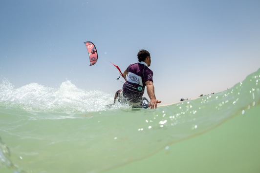 Visit Qatar GKA Freestyle Kite World Cup 2023 wird am Fuwairit Kite Beach in Katar ausgetragen