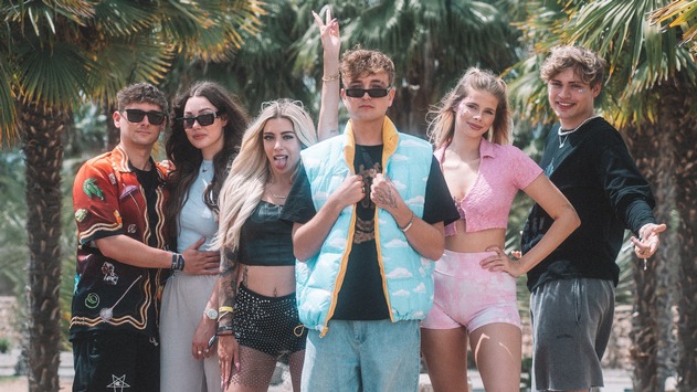 Jonas Wuttke lädt zu einem sozialen Experiment auf Ibiza ein: die neue Staffel „Hausparty X – Wer hat den besten Vibe?“ ab 18. August 2022 exklusiv und kostenlos auf Joyn