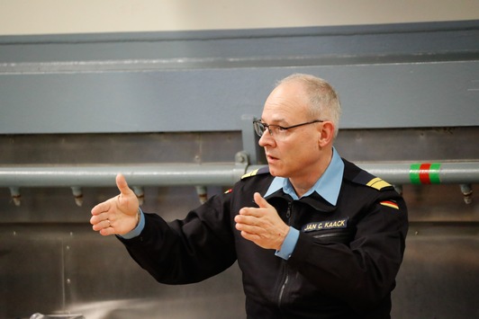 Befehlshaber der Flotte äußert sich zum Engagement der Deutschen Marine im Bündnis