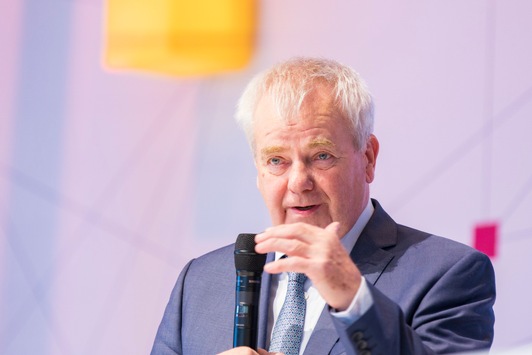 HPI gratuliert Internetpionier Prof. Werner Zorn zum 80. Geburtstag
