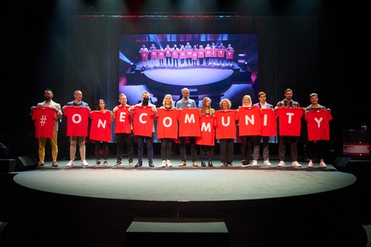 Jahreskongresss der clever fit Franchise-Fitnesskette: #One Community – in der Gemeinschaft sind wir stark