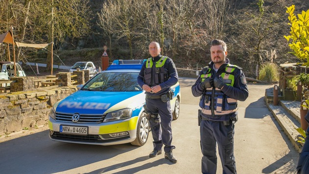 Wie lange sind Drogen nachweisbar? Wann darf ich wieder Auto fahren und was passiert, wenn ich zu Fuß erwischt werde? Sedura klärt auf