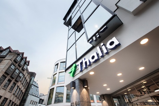 Thalia steigert im Geschäftsjahr 2021/22 Umsatz auf 1,6 Mrd. Euro und baut Marktführerschaft deutlich aus