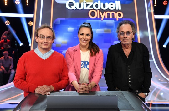 TV-Urgesteine gegen den Olymp: Wigald Boning und Hugo Egon Balder bei Esther Sedlaczek / „Quizduell-Olymp“ am Freitag, 14. Juli, 18:50 Uhr im Ersten