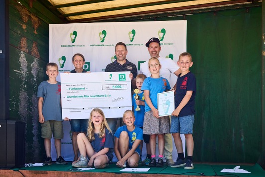 Deutschlands fitteste Grundschule 2025 kommt aus Niedersachsen / Bewegungsinitiative von DEICHMANN motiviert über 25.000 Kinder zu mehr Sport