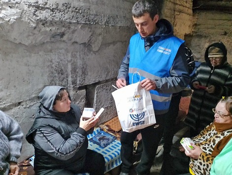 Sechs Monate nach Kriegsbeginn: Winterhilfe für Menschen in der Ukraine läuft an / 231,3 Mio. Euro Spenden bei „Aktion Deutschland Hilft“ eingegangen