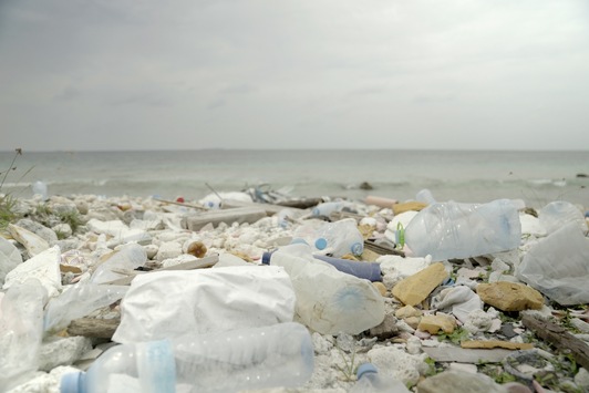 Recherche-Ergebnisse von ZDF und Flip: Adidas trennt sich von „Parley for the Oceans“ und stellt Produkte mit Parley-Ozeanplastik ein