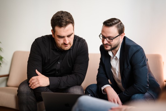 Generationenkonflikt oder Mythos? Was ein Psychologe über Boomer und Gen Z wirklich sagt