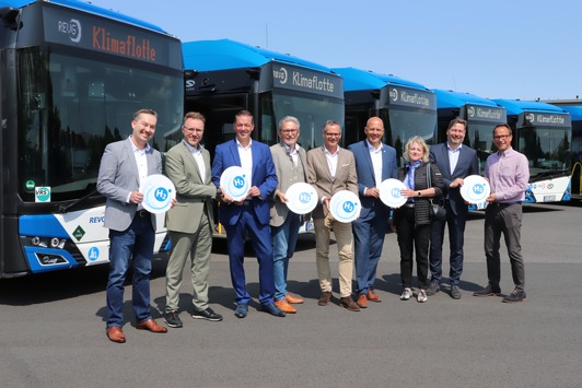 Wasserstoff und Erfahrung von Messer unterstützen nachhaltigen Busverkehr in NRW