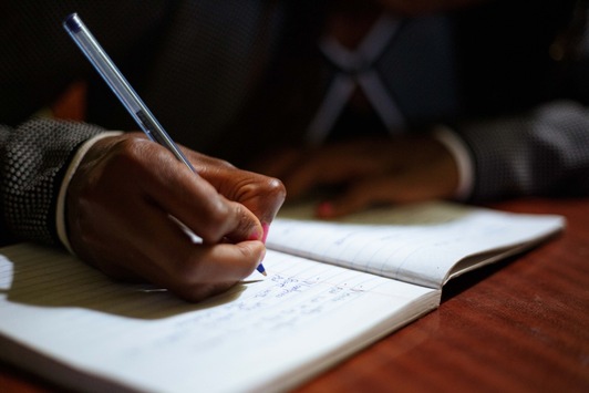 Immer mehr Jugendliche in Südafrika erreichen dem Abitur vergleichbaren Abschluss