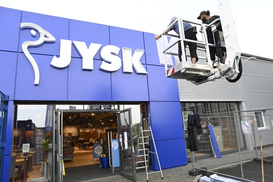 DÄNISCHES BETTENLAGER ist jetzt JYSK / Rebranding des größten Ländermarktes Deutschland ist in vollem Gange