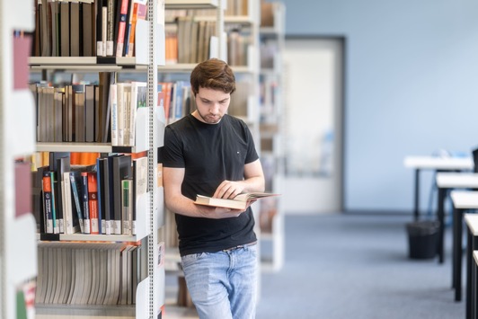 Universitätsbibliothek: Systemumstellung im August – Elf Tage keine Ausleihe
