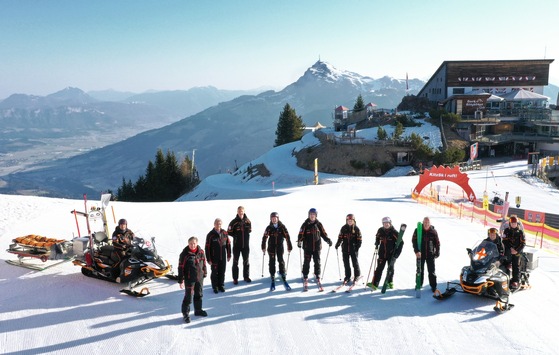 Hohe Sicherheit im Skigebiet dank der Pistenrettung von KitzSki