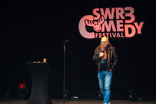 Großes Finale: „SWR3 Comedy Festival“ 2024 in Bad Dürkheim gestartet