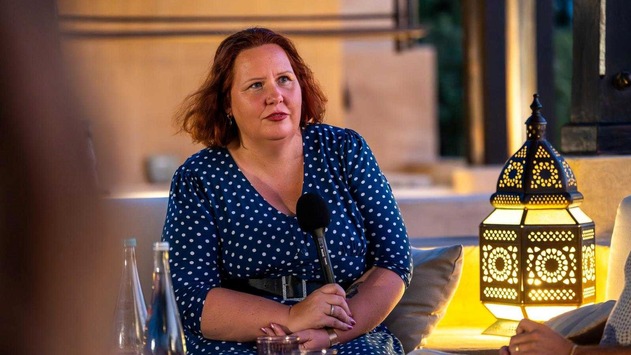 Christine Dawood bei „DAS! Rote Sofa“: Erstes deutsches TV-Interview nach der „Titan“-Tragödie