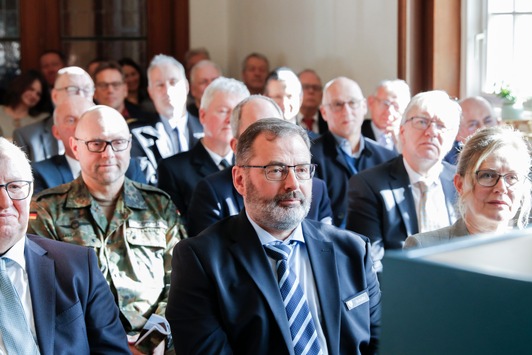 Regierungsdirektor Erwin Schultz ist neuer Leiter des Bundeswehr-Dienstleistungszentrums Leer