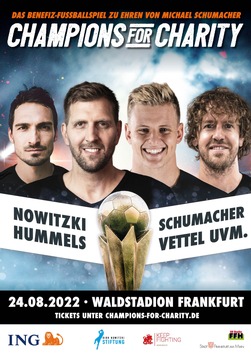 Champions for Charity 2022 mit Dirk Nowitzki, Mick Schumacher, Sebastian Vettel und Mats Hummels / Benefiz-Fußballspiel am 24. August 2022 im Frankfurter Waldstadion