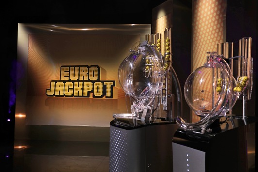 Jubel in der Oberpfalz: Knapp drei Millionen Euro beim Eurojackpot gewonnen