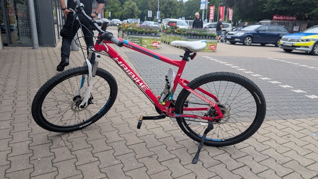 POL-ROW: ++ Wem gehört dieses Fahrrad? ++ Tankstelleneinbruch in Sittensen - Zeugen gesucht Mit 1,67 Promille und ohne Versicherung unterwegs ++