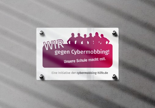 Cybermobbing-Hilfe e.V. stellt neues Schulprogramm WIR gegen Cybermobbing! Unsere Schule macht mit. vor - Schulen können sich ab sofort für das innovative Projekt anmelden