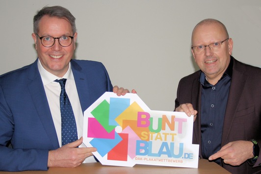 „bunt statt blau“ 2023: DAK-Gesundheit und Sozialminister Schweitzer starten Aufklärungskampagne gegen Alkoholmissbrauch