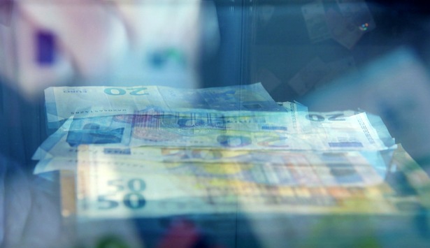 3sat-Dokumentation „wissen aktuell: Die Macht des Geldes – und was Geld mit uns macht“
