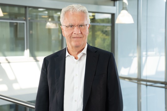 Aufsichtsratsvorsitzender Dietmar Bichler verabschiedet sich nach über 40 Jahren Engagement / Dietmar Bichler legt sein Amt als Vorsitzender des Aufsichtsrats nieder