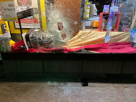 POL-PDNW: Einbruch in Tabakgeschäft
