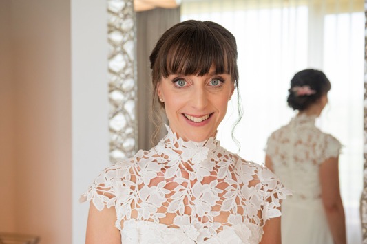 "Ich bin bereit für alles, was jetzt kommt!" Wagt Braut Alexandra am Montag bei Joyn PLUS+ die erste "Hochzeit auf den ersten Blick" des Jahres?