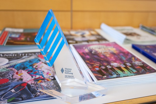 16 Schülerzeitungen im Rampenlicht / Hanns-Seidel-Stiftung verleiht 