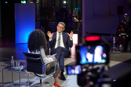 „ttt Talk“: Kulturstaatsminister Weimer kündigt „Milliarden-Impuls“ für deutsche Filmbranche an