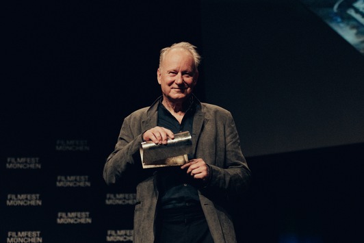 CineMerit Award für den schwedischen Schauspieler Stellan Skarsgård auf dem 42. FILMFEST MÜNCHEN