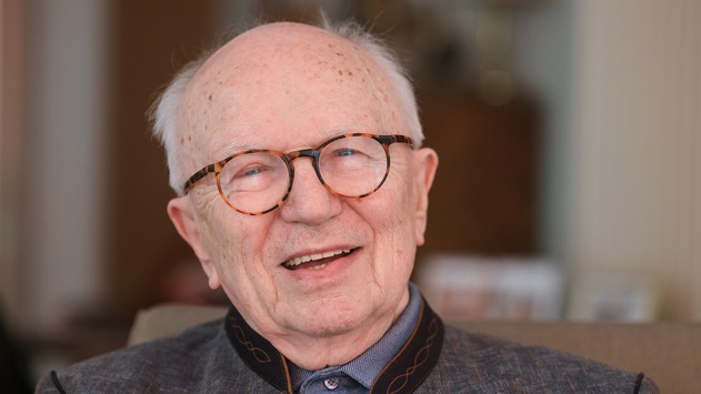 WDR gratuliert Friedrich Nowottny zum 95. Geburtstag – Buhrow: „Großes Dankeschön für all seine Verdienste“