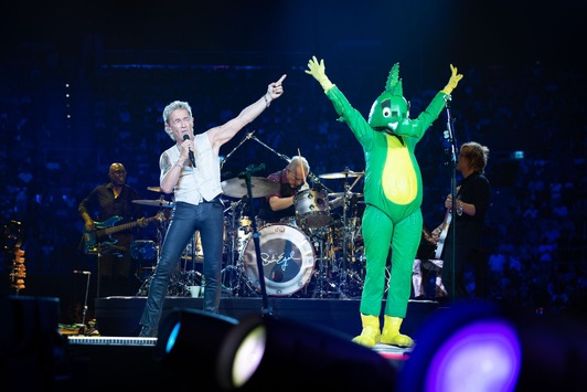„Happy Birthday Tabaluga!“ Peter Maffay und SAT.1 feiern Tabalugas 40. Geburtstag mit einer großen Gala