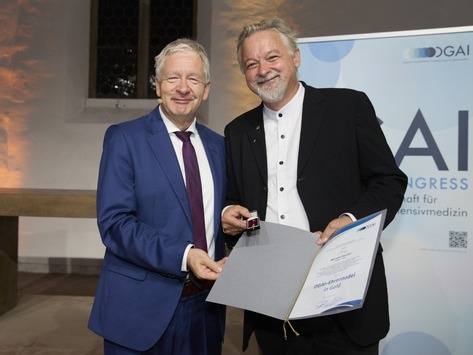 DGAI ehrt Prof. Dr. Michael Sander mit der Anästhesie-Ehrennadel in Gold